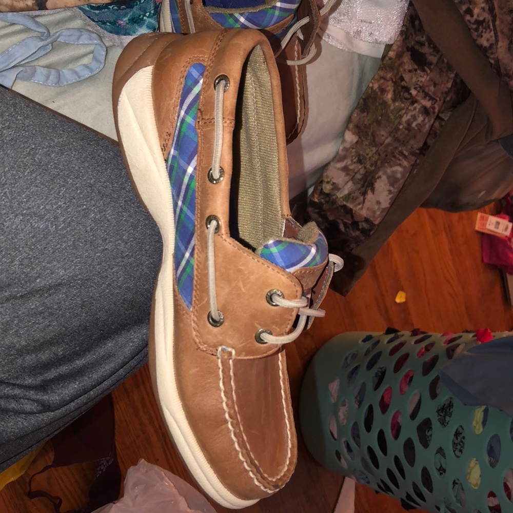 Women’s sperrys